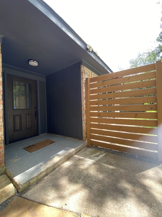 exterior space featuring a carport