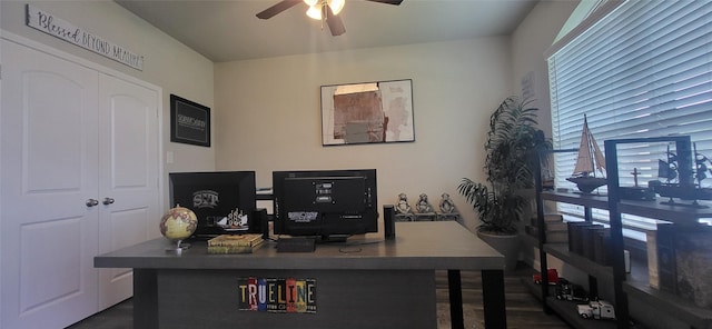 8518 Rialto Canal Loop, Houston, TX 77044 - photo 23