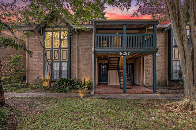 8287 Kingsbrook Rd Unit 268, Houston TX, 77024, 2 bedrooms, 1.5 baths condo for sale