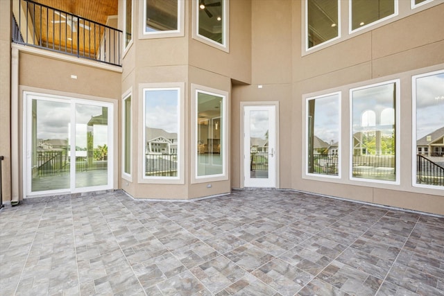 502 Amalfi Dr, Kemah, TX 77565 - view of unfurnished sunroom