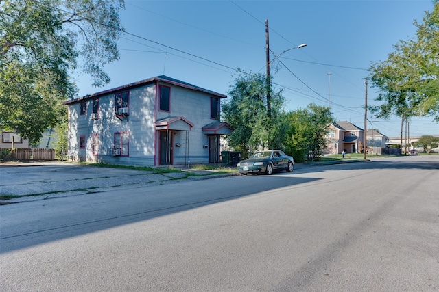 view of front of house