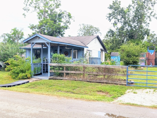 view of front facade with a porch