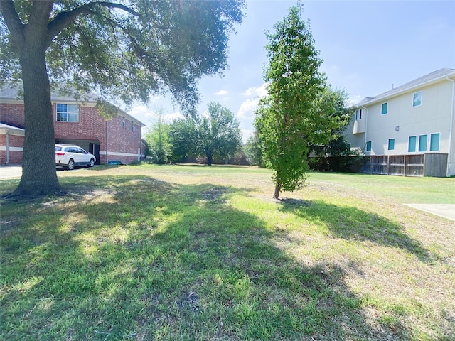 Listing photo 2 for 4403 Woodvalley Dr, Houston TX 77096