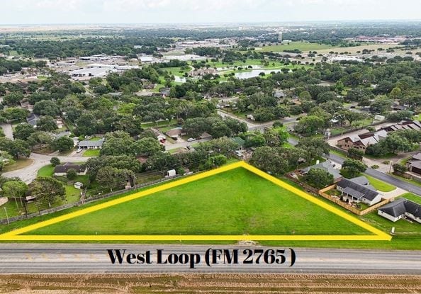 Listing photo 2 for 0 W Loop St, El Campo TX 77437