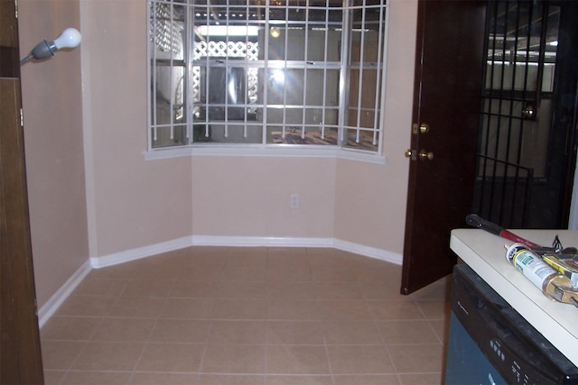 view of tiled entryway