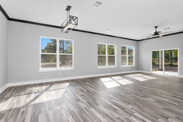 interior space featuring light hardwood / wood-style flooring, ceiling fan, and ornamental molding