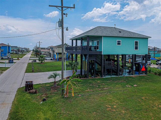 exterior space with a yard