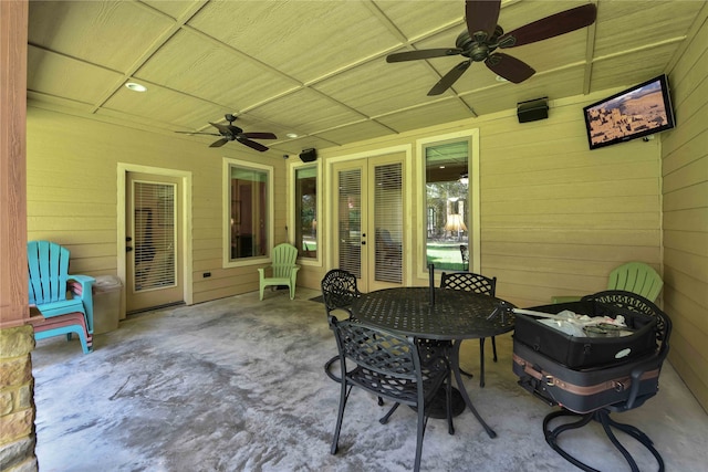 view of patio / terrace with ceiling fan