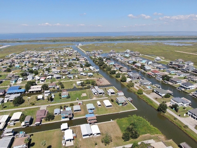 Listing photo 3 for 1128 Prides Ln, Crystal Beach TX 77650