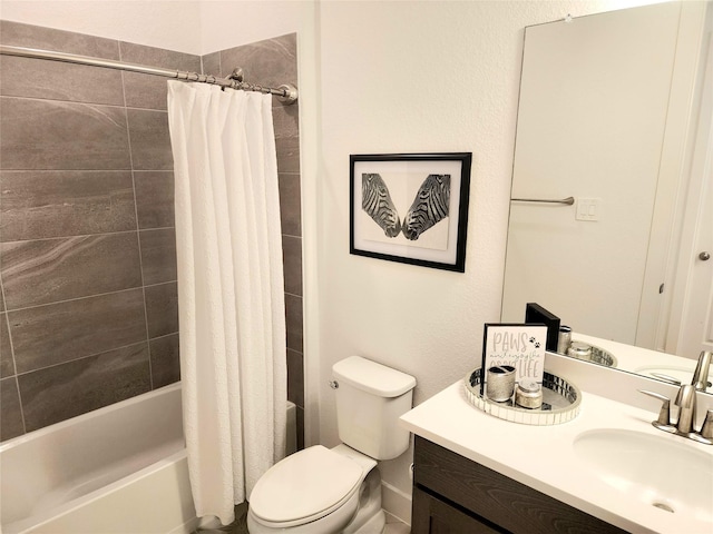 full bath featuring vanity, toilet, and shower / tub combo with curtain
