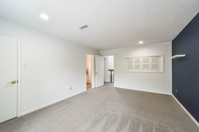 unfurnished bedroom featuring carpet flooring