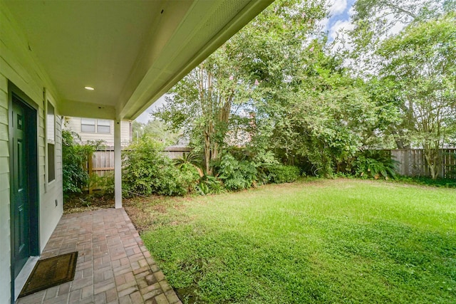 view of yard featuring fence