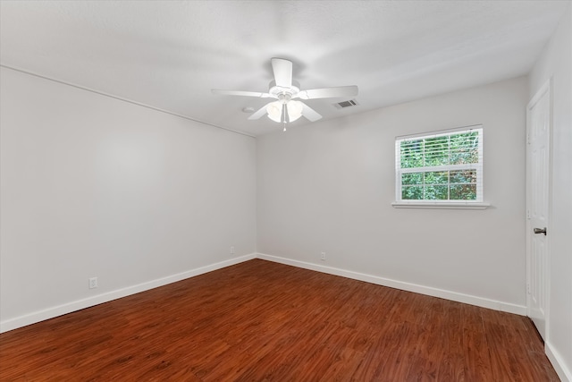 unfurnished room featuring wood-type flooring and ceiling fan