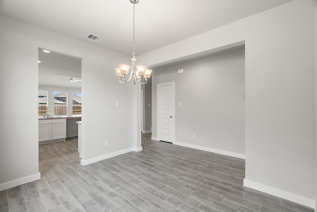 8427 Northern Pintail Dr, Houston, TX 77049 - interior space with baseboards, visible vents, and light wood-style flooring