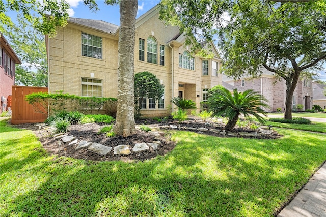 view of front of house with a front yard