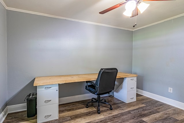 office space featuring crown molding, ceiling fan, and dark hardwood / wood-style floors