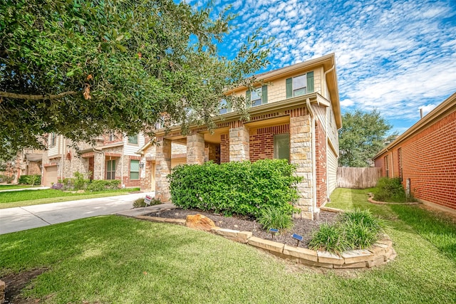 view of front of house featuring a front yard