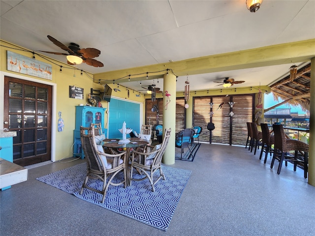 dining space with ceiling fan