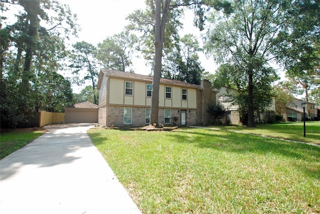 view of front of home featuring a front yard