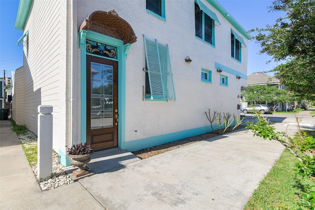 view of doorway to property