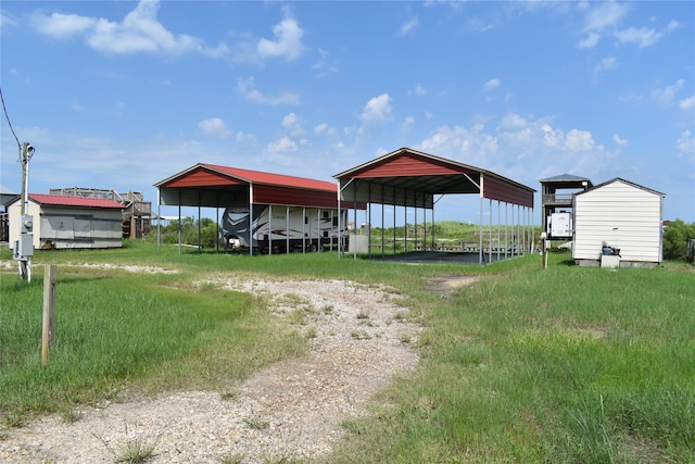 Listing photo 3 for 1218 Van Sant, Gilchrist TX 77617