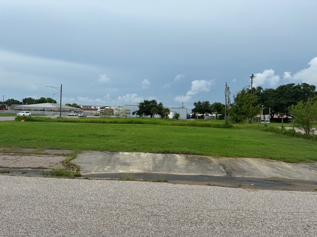 1119 6th St N, Texas City, TX 77590 - photo 33
