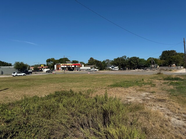 1119 6th St N, Texas City, TX 77590 - photo 6