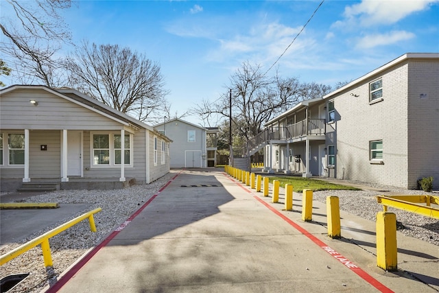 view of street featuring a residential view