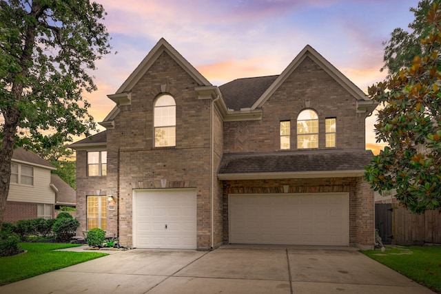 view of front facade featuring a garage