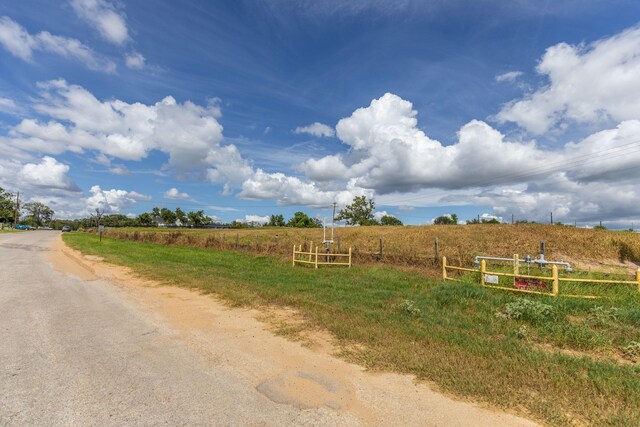 1057 S Tesch St, Bellville, TX 77418 - photo 14