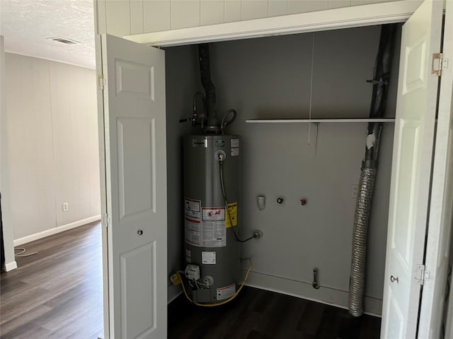 1801 Southline St, Cleveland, TX 77327 - utilities with water heater
