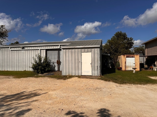 view of outbuilding