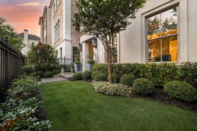 view of yard featuring fence