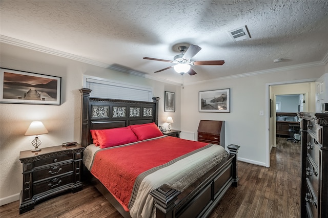 bedroom with dark wood-type flooring, ceiling fan, a textured ceiling, and ornamental molding