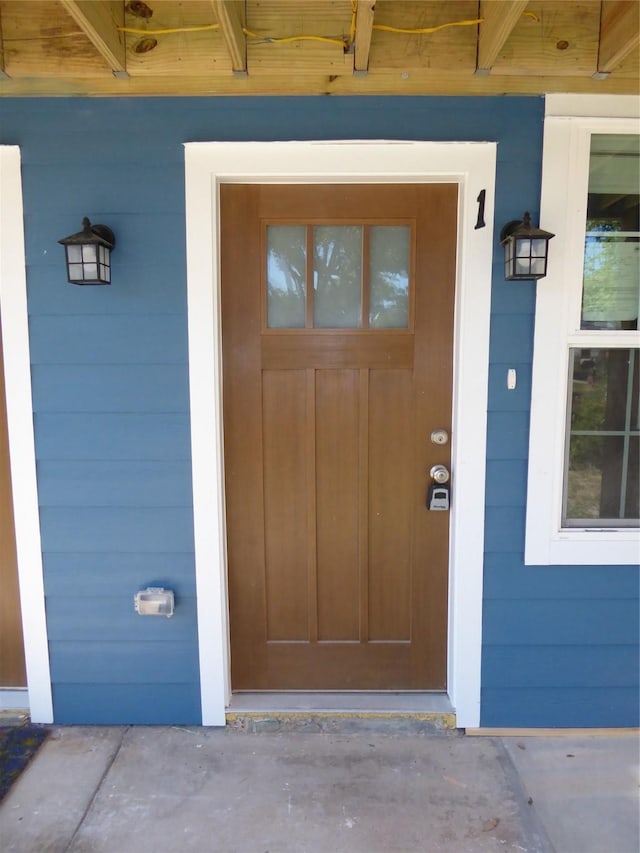 view of entrance to property