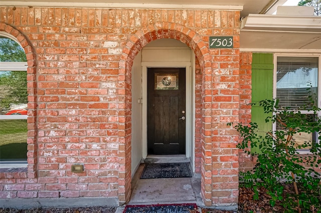 view of property entrance