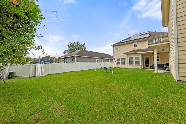 view of yard with a patio area