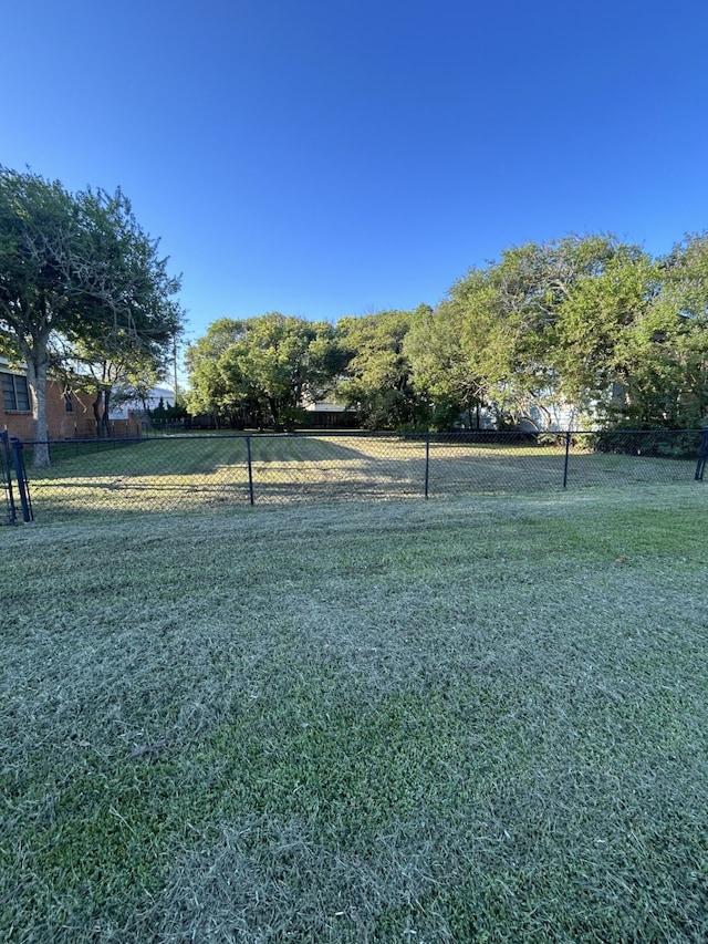 4324 Avenue S 1/2 Ave S 1/2, Galveston, TX 77550 - photo 4