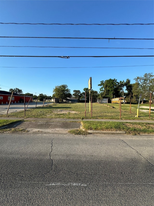 8021 Harrisburg Blvd, Houston TX, 77012 land for sale