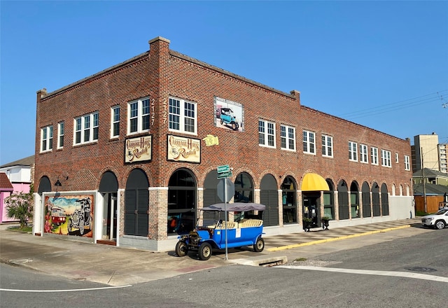 2127 Broadway St, Galveston, TX 77550 - view of building exterior