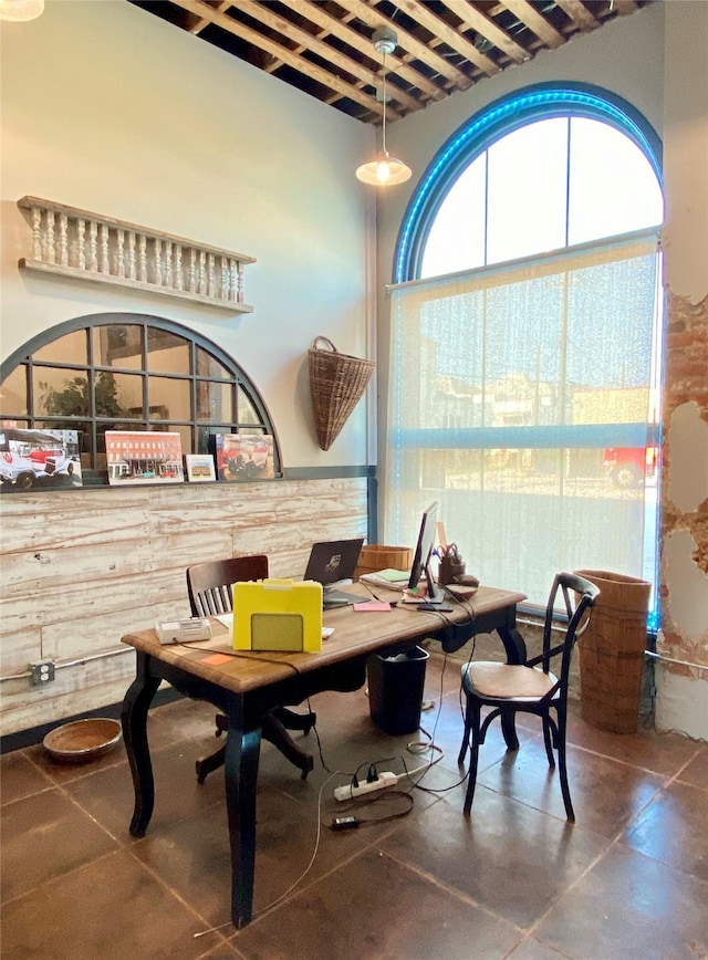 2127 Broadway St, Galveston, TX 77550 - dining room with a high ceiling