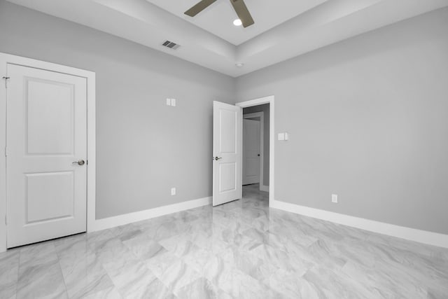 spare room featuring ceiling fan