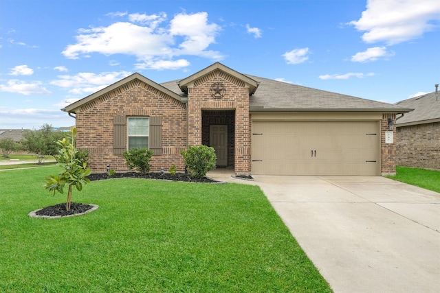 view of front of house featuring a garage and a front lawn