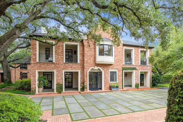 view of front of property with a patio