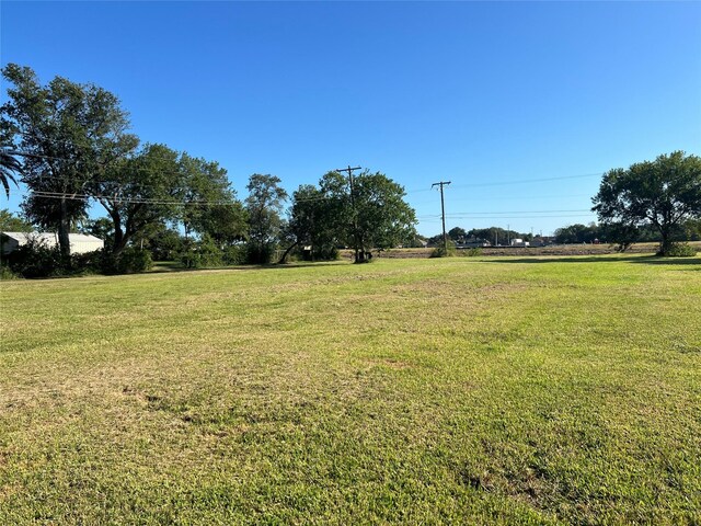 Listing photo 2 for 001 34th Ave N, Texas City TX 77590