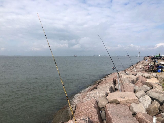 001 34th Ave N, Texas City, TX 77590