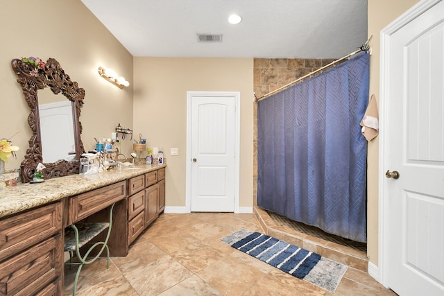 10510 Crosby Lynchburg Rd, Crosby, TX 77532 - bathroom with vanity and a shower with curtain