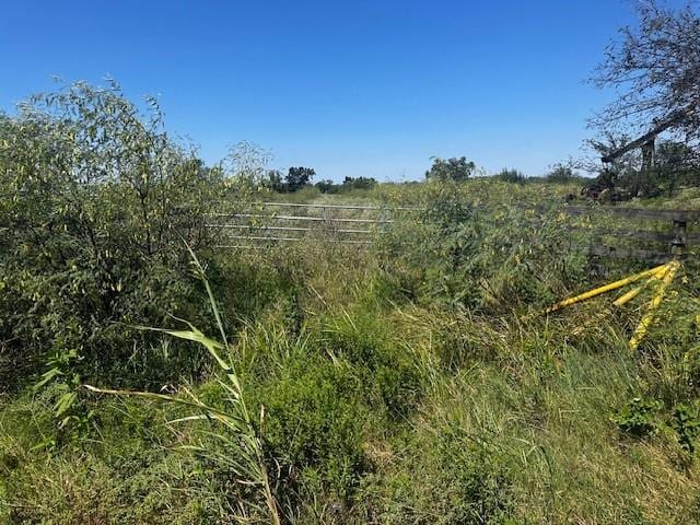3399 Oil Field Rd, Bellville, TX 77418 - photo 2