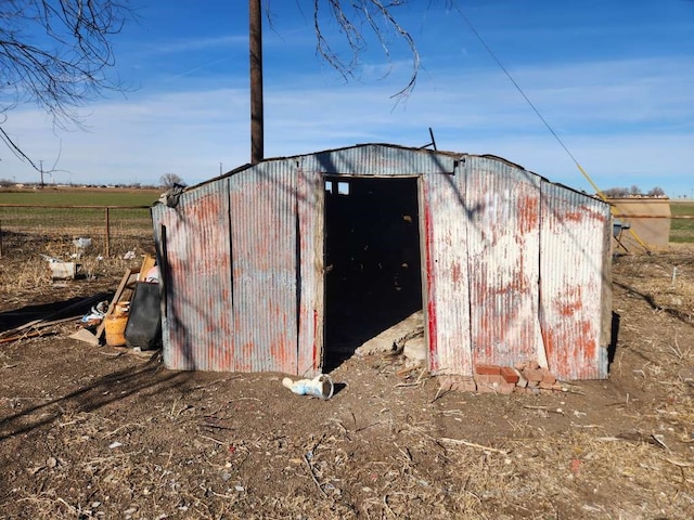 view of outdoor structure