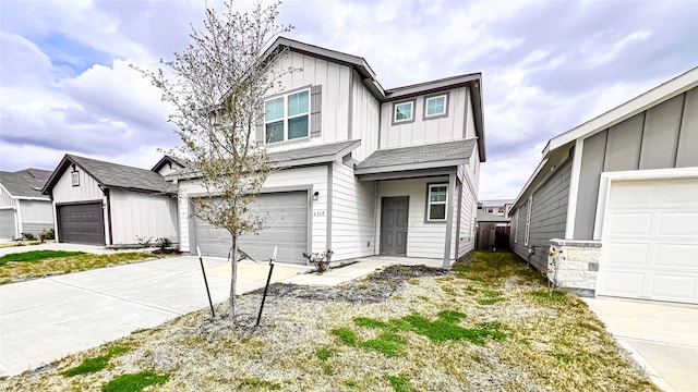 view of front of home with a garage